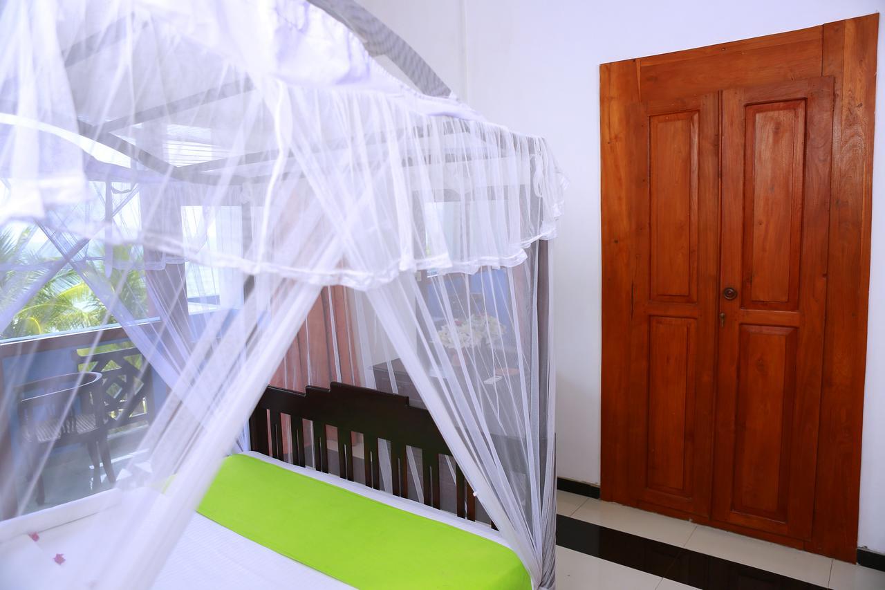 Southern Star Hotel Bentota Kültér fotó