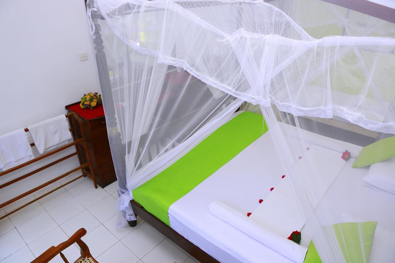 Southern Star Hotel Bentota Kültér fotó