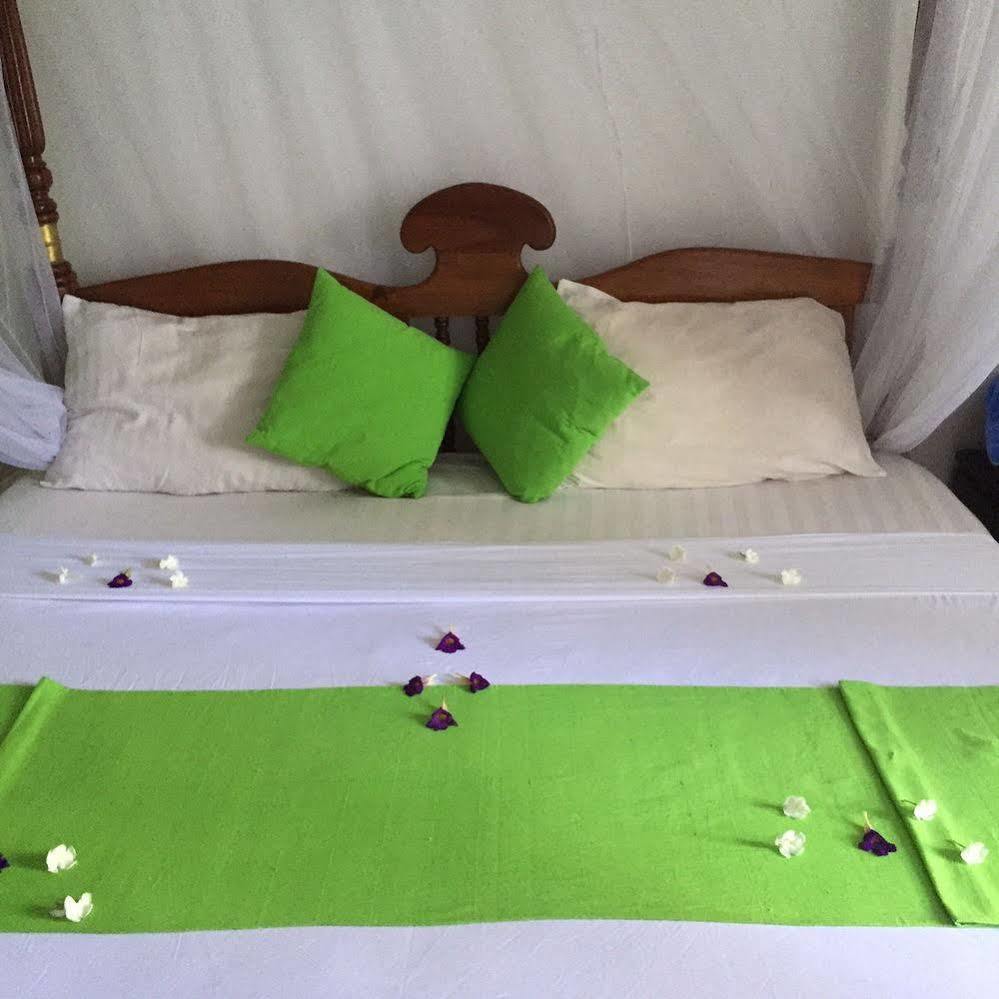 Southern Star Hotel Bentota Kültér fotó